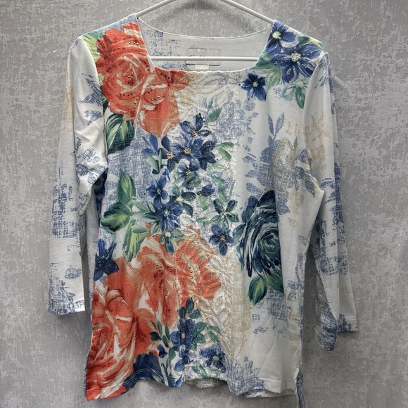 Alfred Dunner Tops - Soft Floral Embroidered Blouse 3/4 Sleeve Romantic S